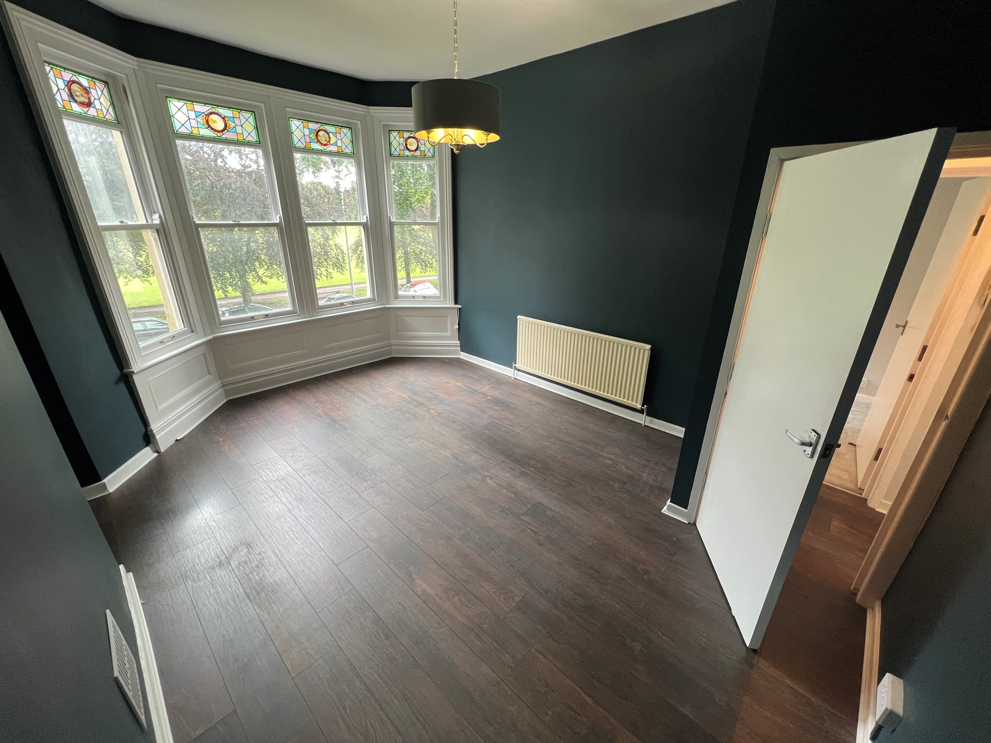 Flat Ninian Road in Cardiff
