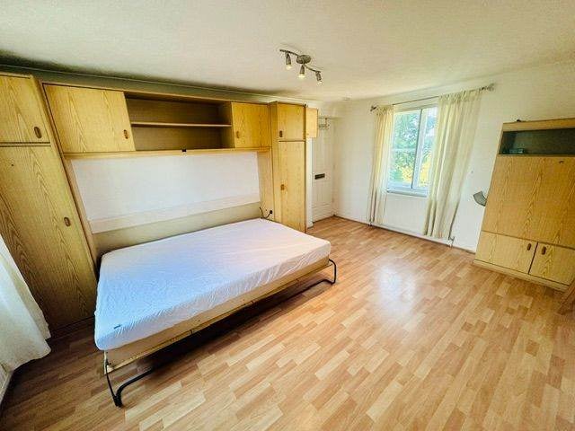 Flat David Close in Greater London
