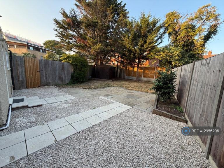 House Plum Garth in Greater London
