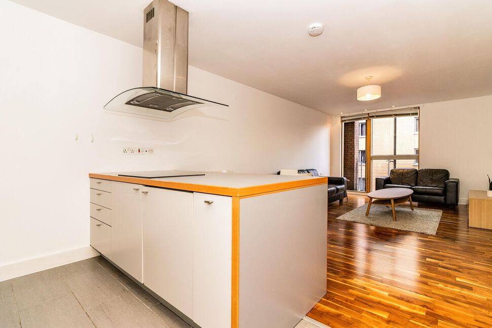 Flat Whitworth Street West in Manchester