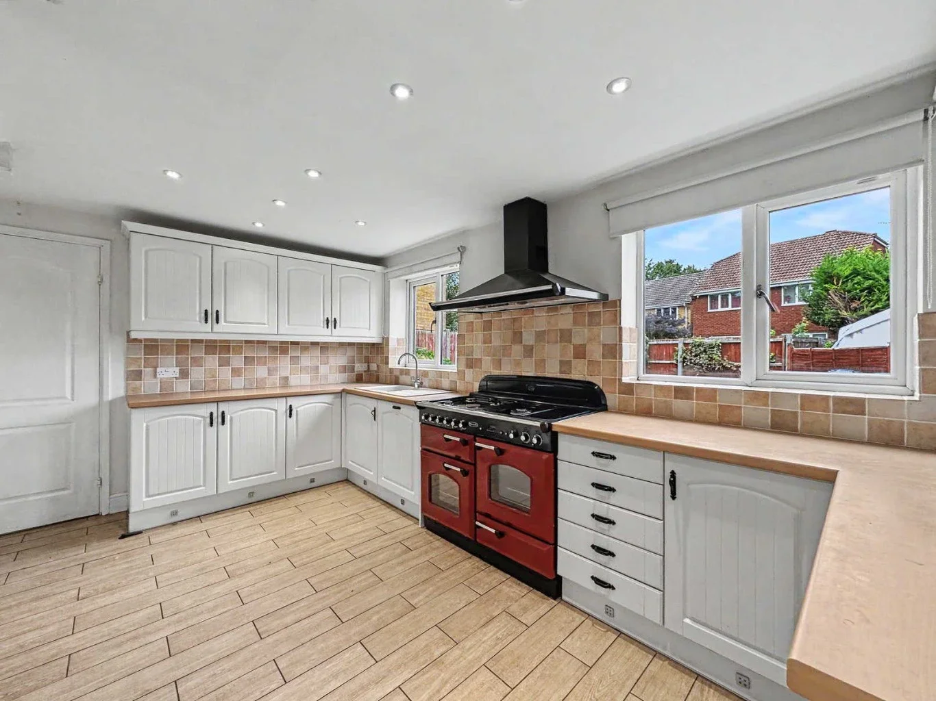 House Beacon Close in Huntingdonshire