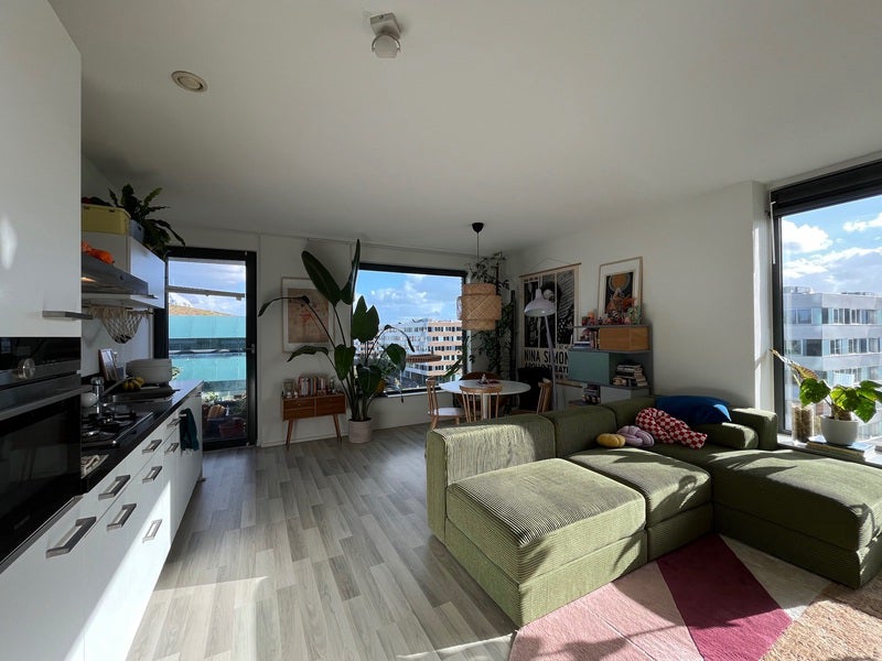 Appartement Carolina MacGillavrylaan in Amsterdam