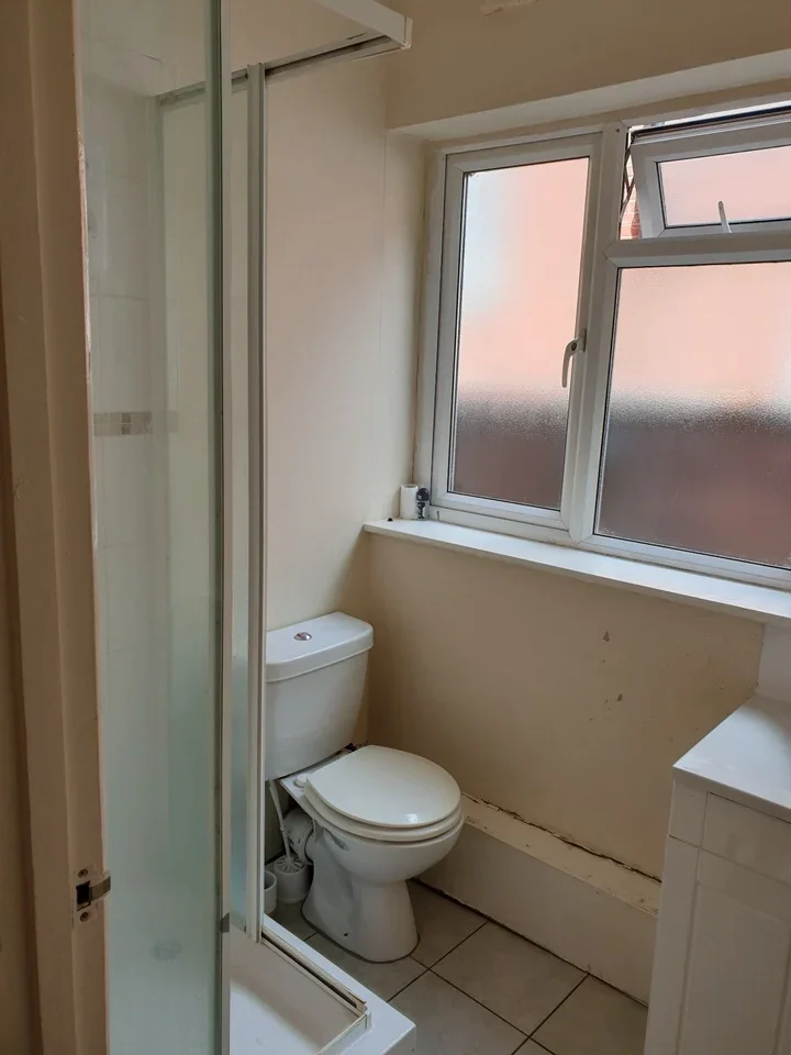 Flat Middleborough Road in Coventry