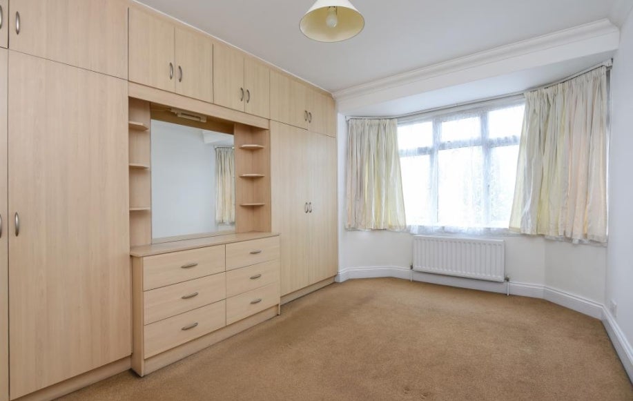 House Pinner Road in Greater London