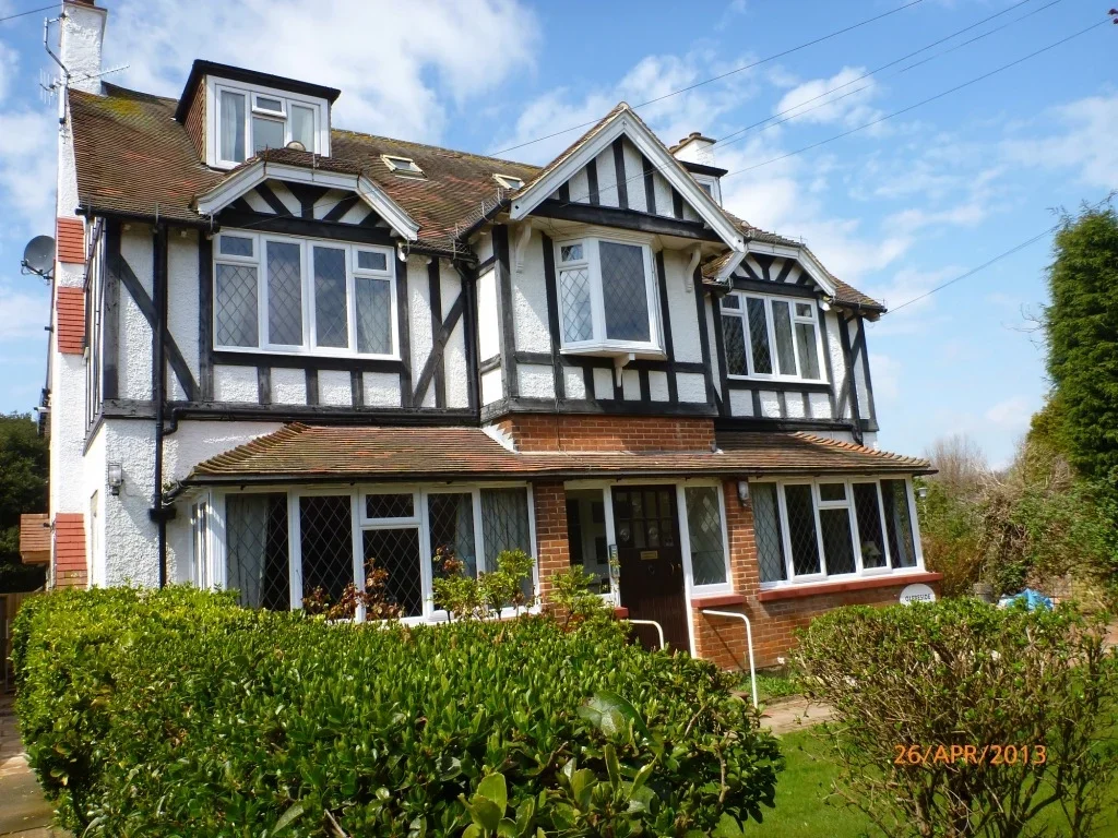 Flat Hastings Road in Rother