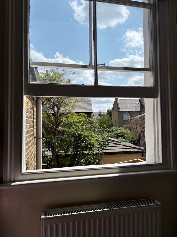Room Santley Street in Greater London