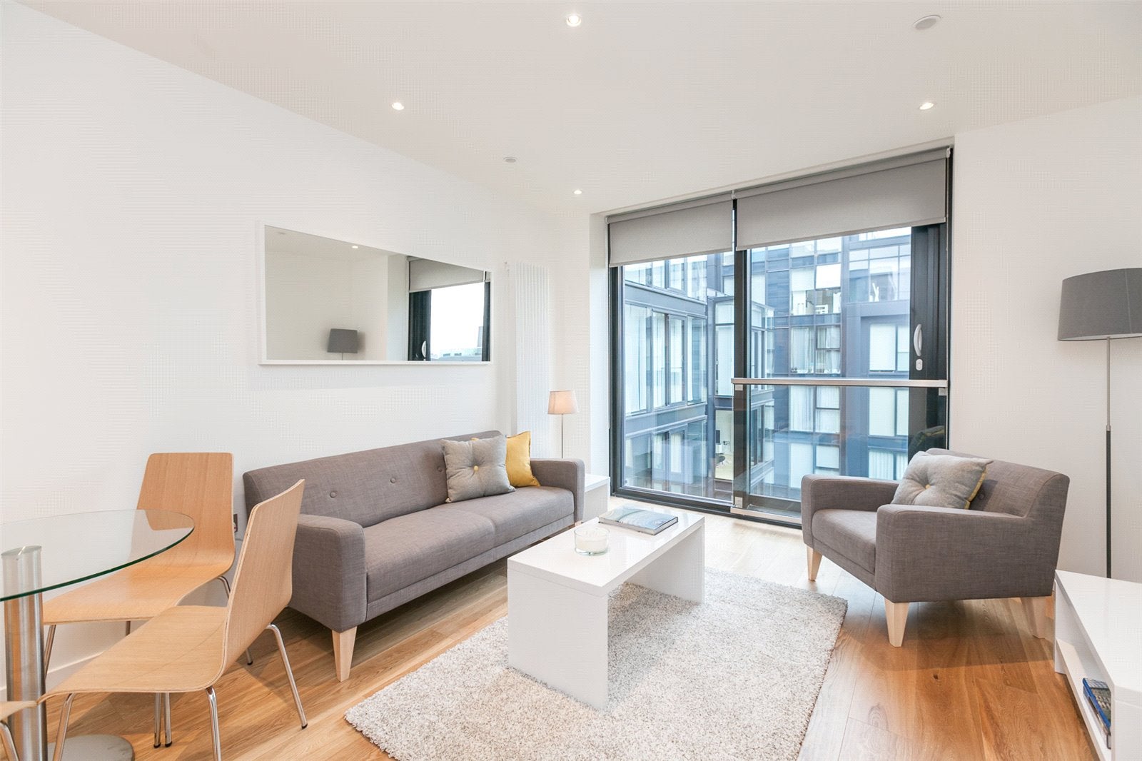 Flat Simpson Loan in City of Edinburgh
