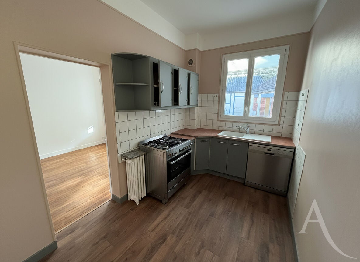 Maison Rue Paul Louis Courier à Châteauroux