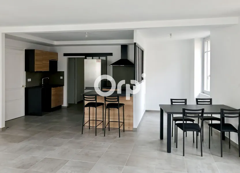 Flat Rue Cardinal Girard in Saint-Symphorien-sur-Coise