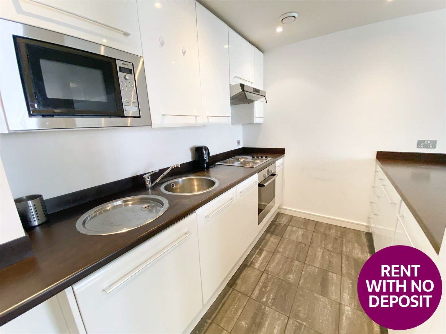 Flat Lower Ormond Street in Manchester