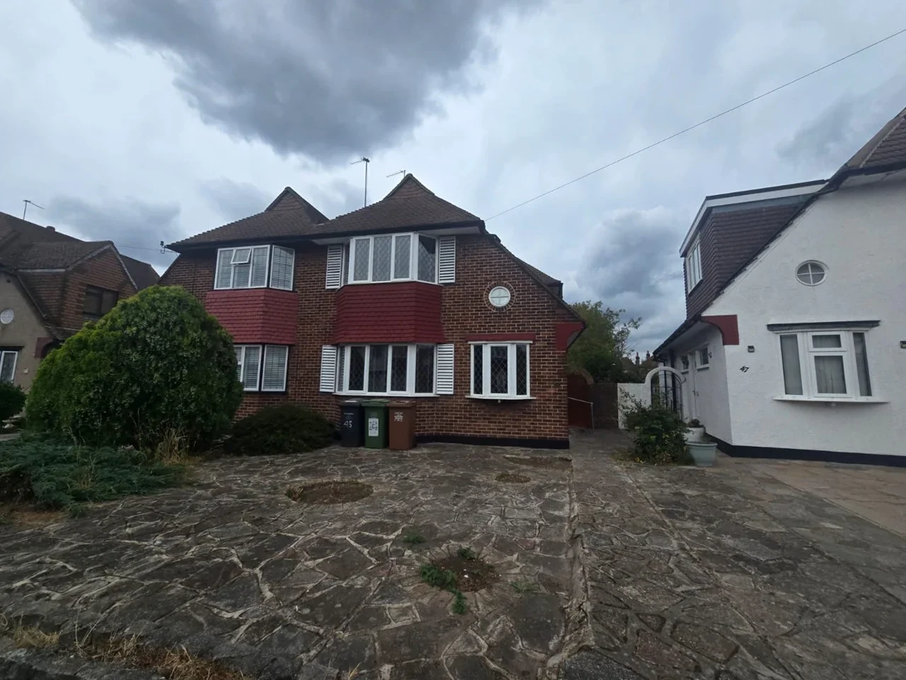 House Woodham Road in Greater London