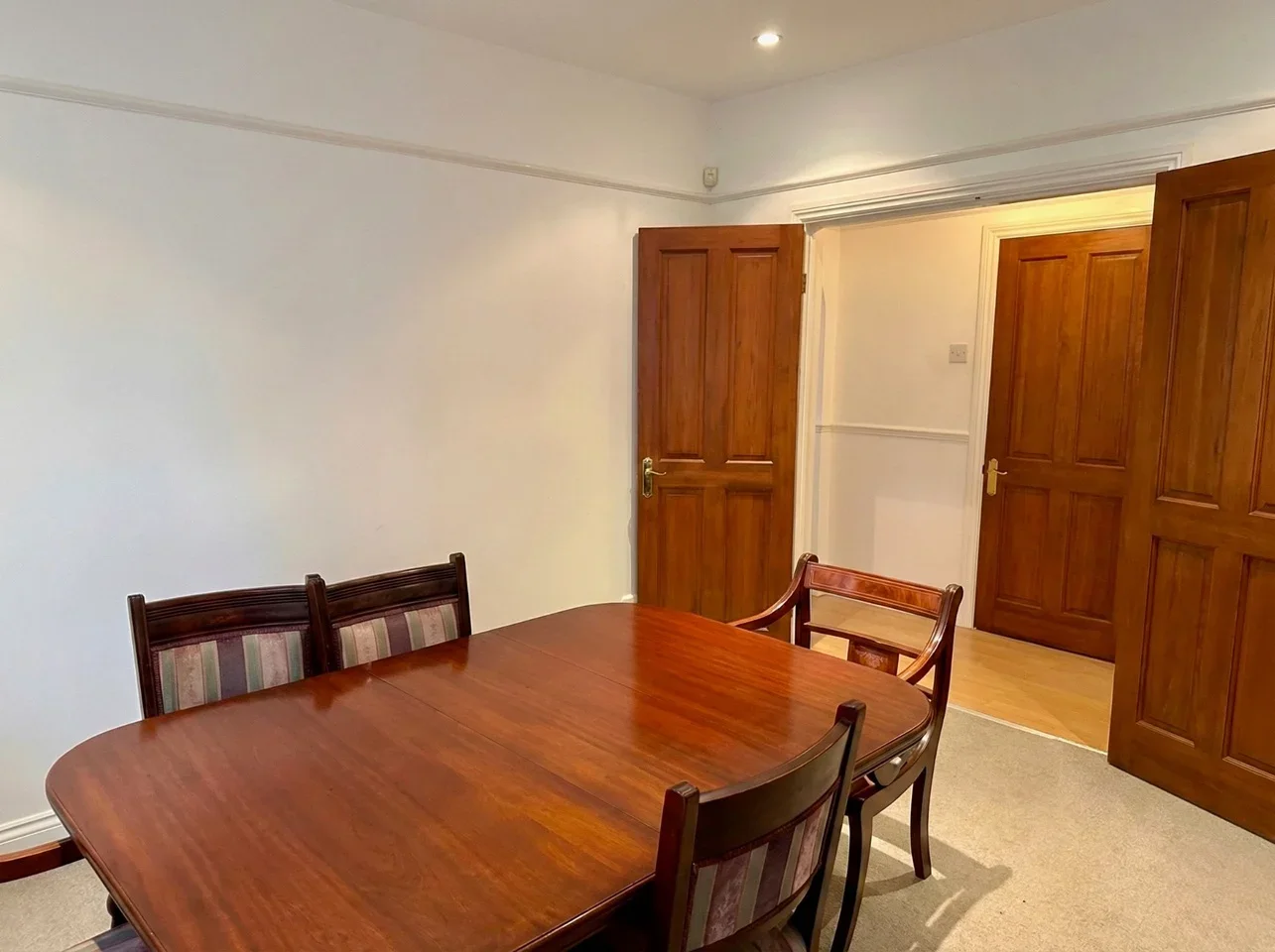 House Sharps Lane in Greater London