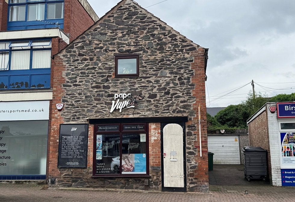 Flat Front Street in Charnwood