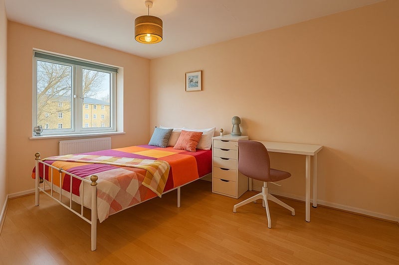 Flat Bayham Street in Greater London