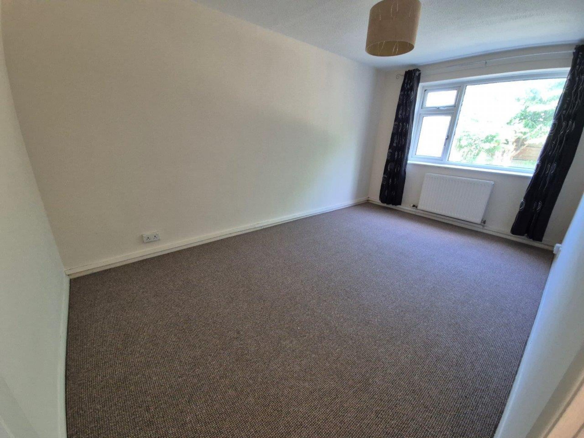 Flat First Avenue in Radstock