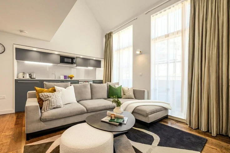 Flat Bishopsgate in City of London