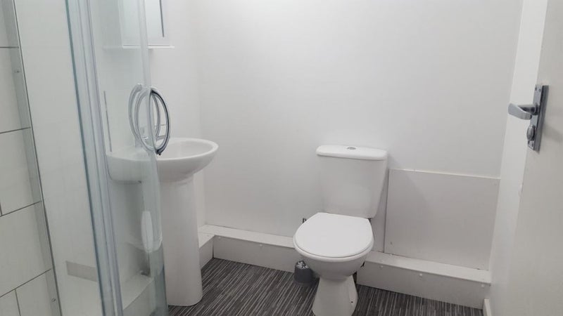 Room Leighton Road in Sheffield