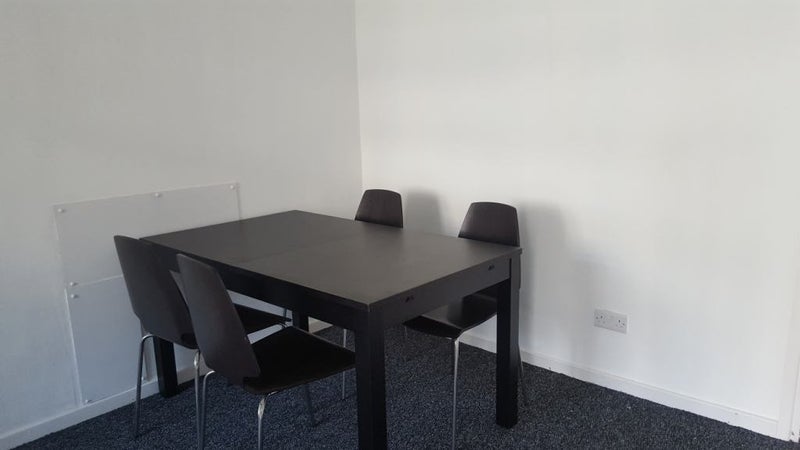 Room Leighton Road in Sheffield