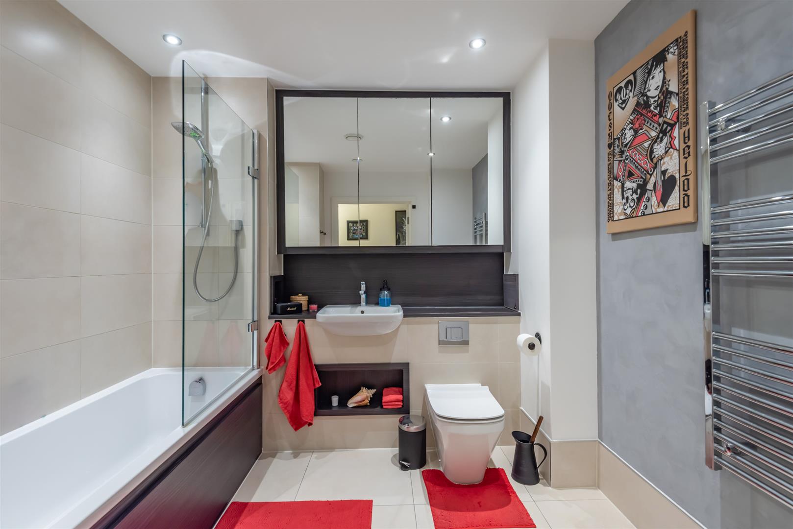 Flat Rookwood Way in Greater London