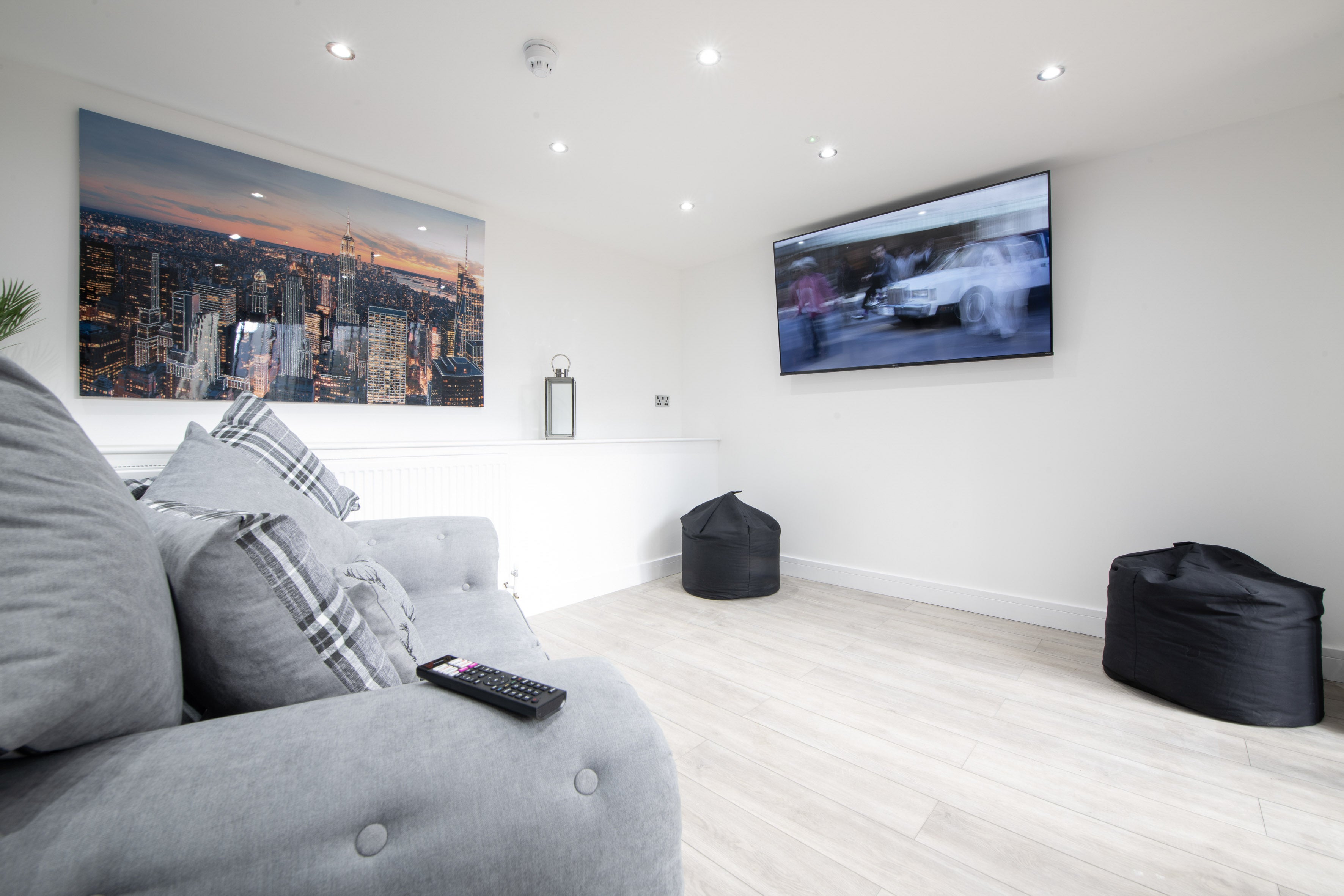 Room Lambrook Road in Bristol
