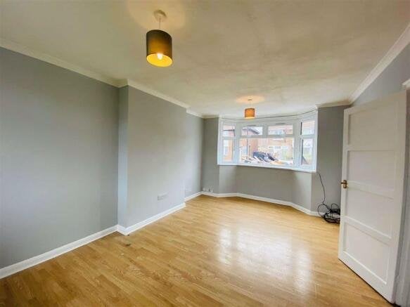 House Crabtree Avenue in Greater London