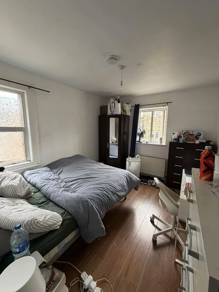Room Napier Road in Greater London