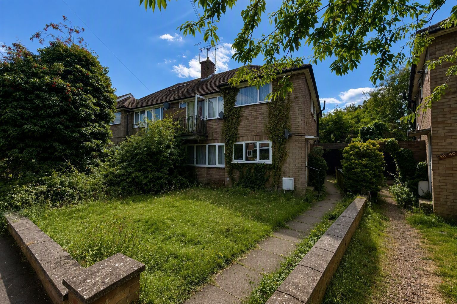 Flat Coniston Road in Royal Leamington Spa