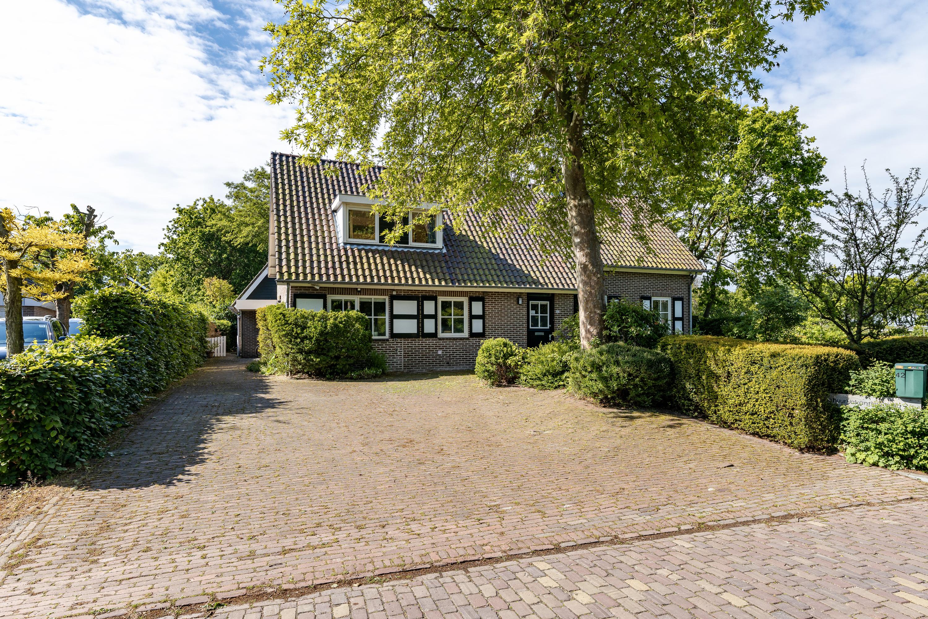 Huis Oude Domburgseweg 42 in Oostkapelle