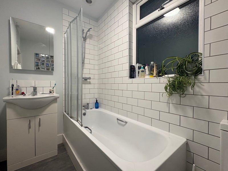 Room Addington Square in Greater London