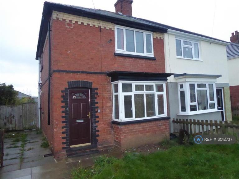 House Dame Kendal Grove in Grimsby