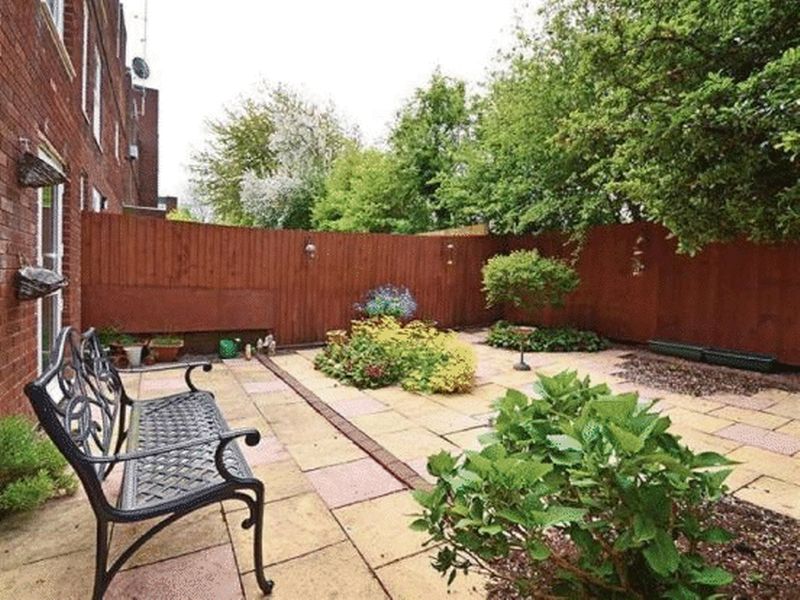 Flat Burford in Dawley