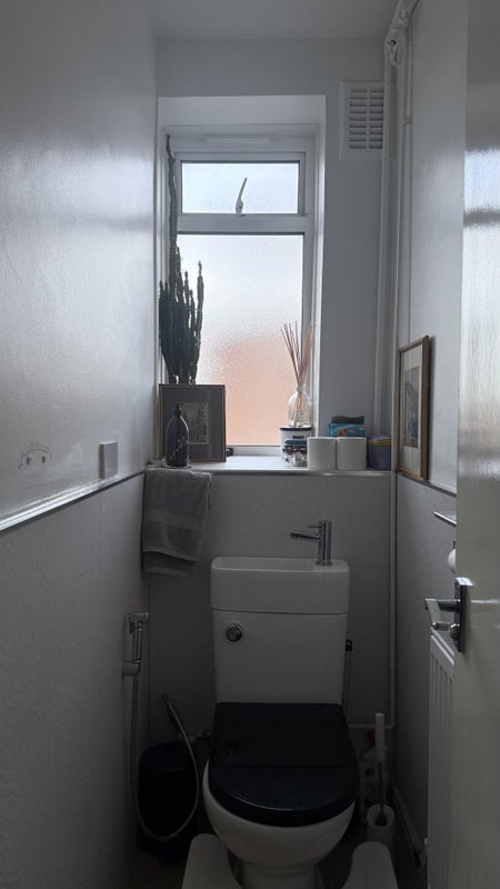 Room St John's Wood Terrace in City of Westminster