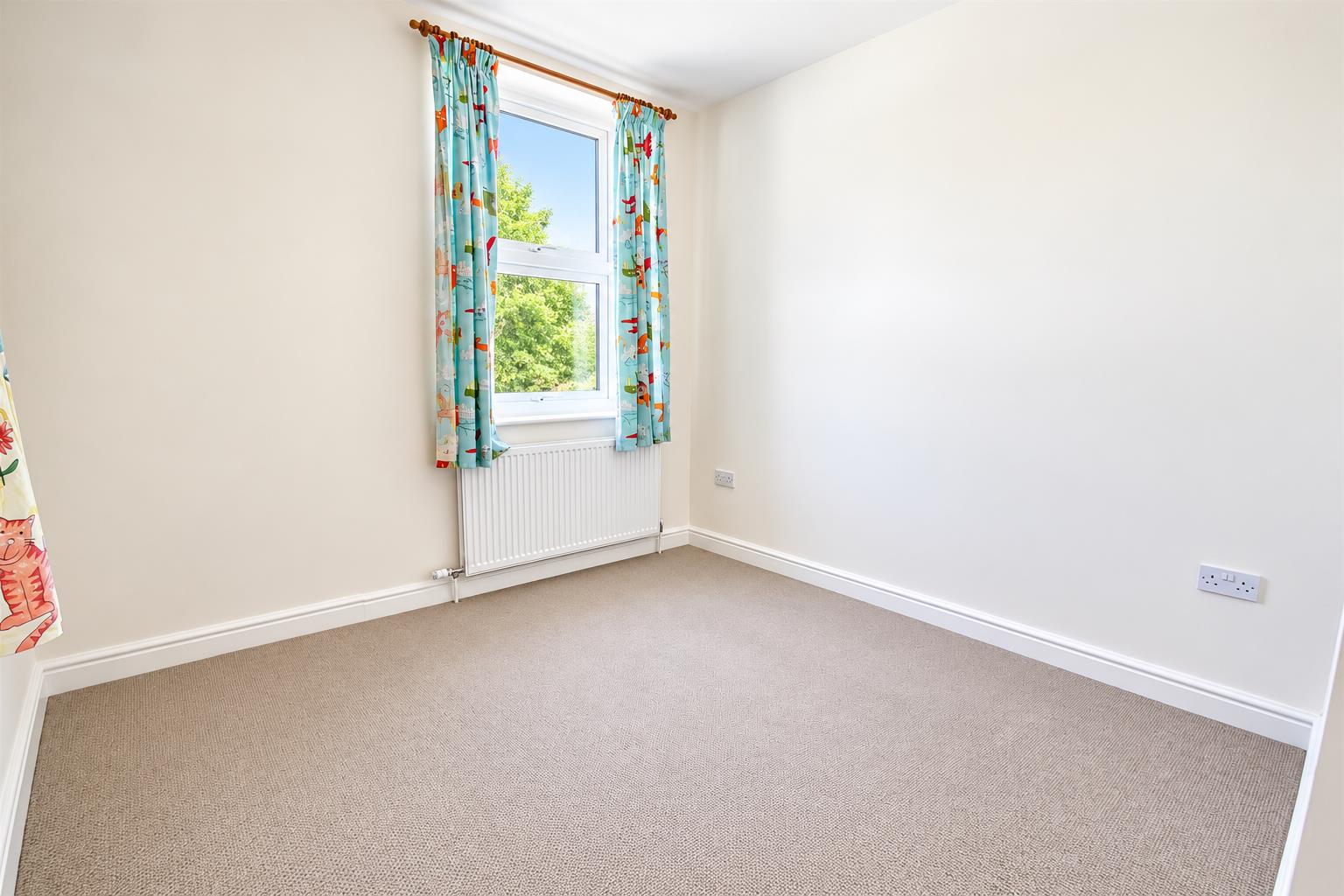 Flat Upper Union Street in Rushmoor