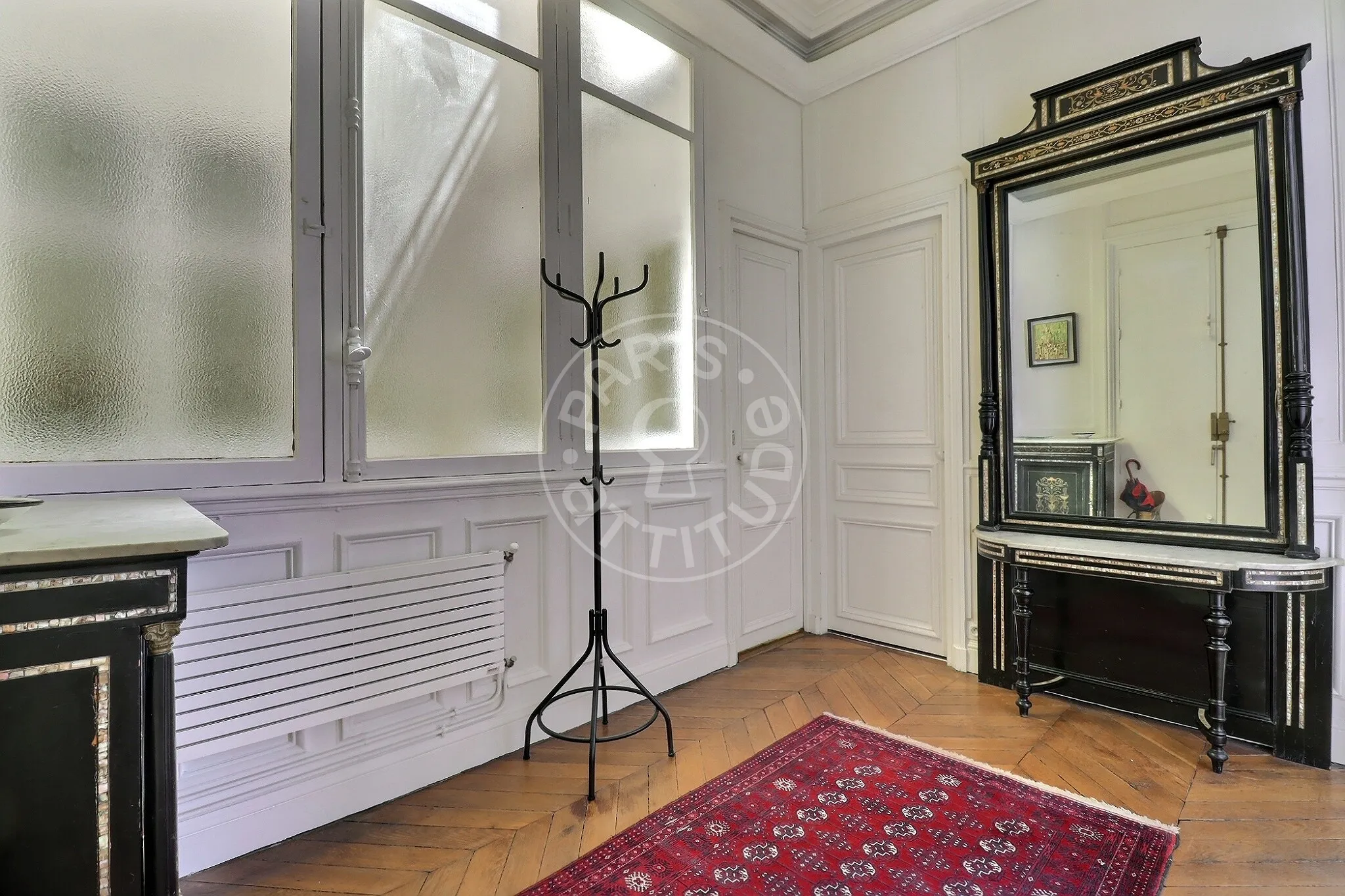 Appartement Rue du Quatre Septembre à Paris