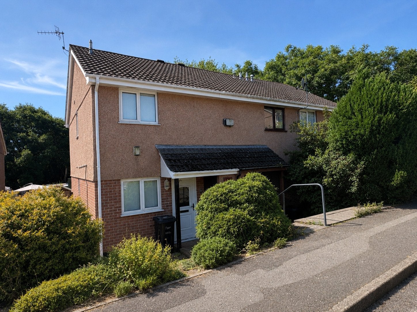 House Lamorna Park in Torpoint