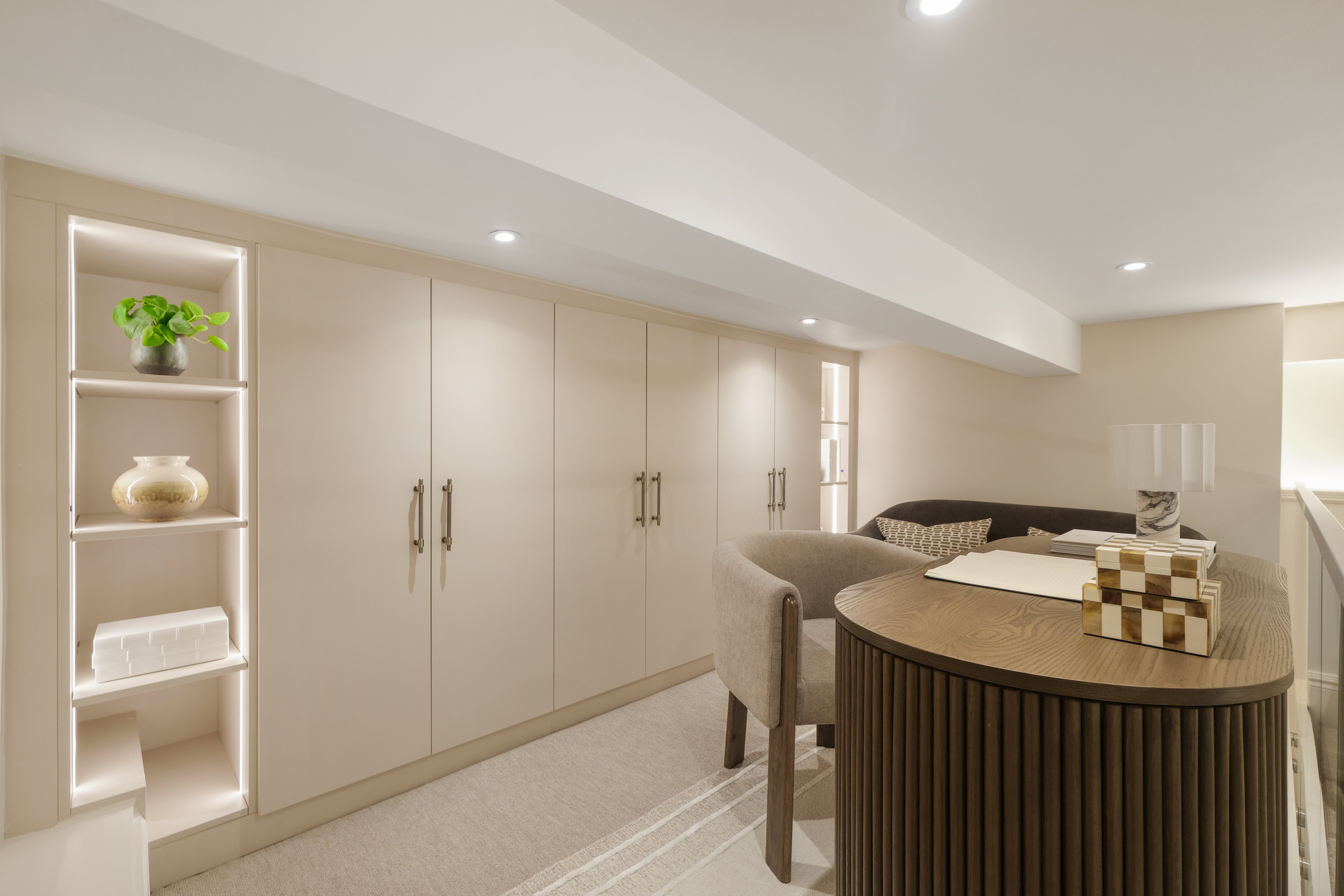 Flat Nevern Square in Greater London