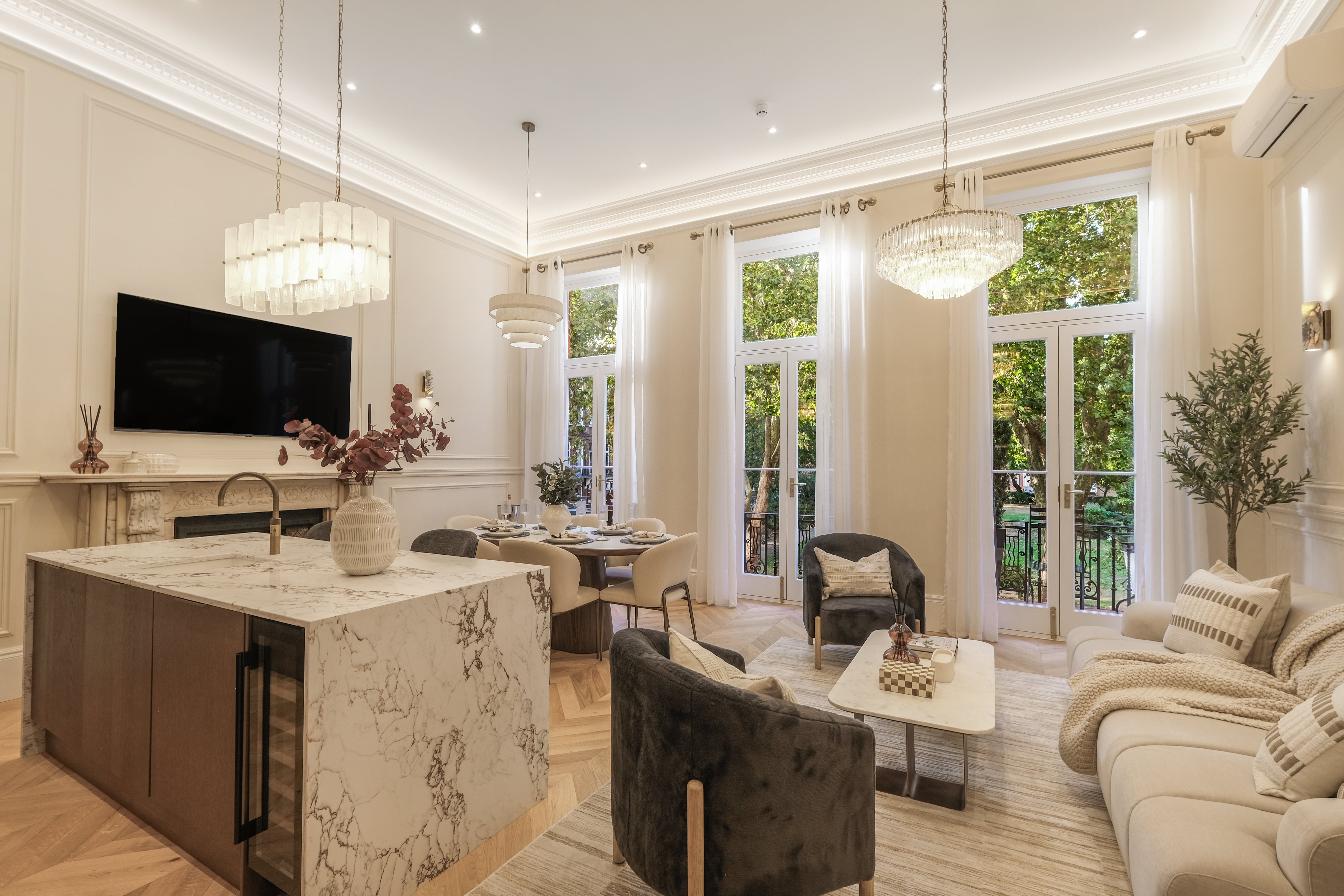 Flat Nevern Square in Greater London