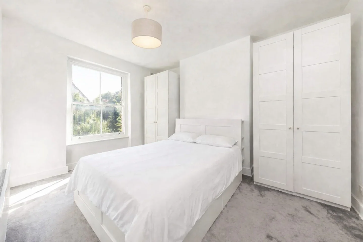 Flat Brecknock Road in Greater London