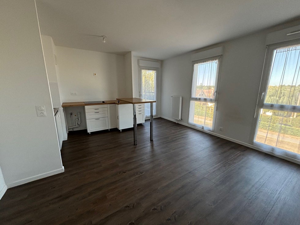 Flat Rue Ferdinand Dreyfus in Rambouillet