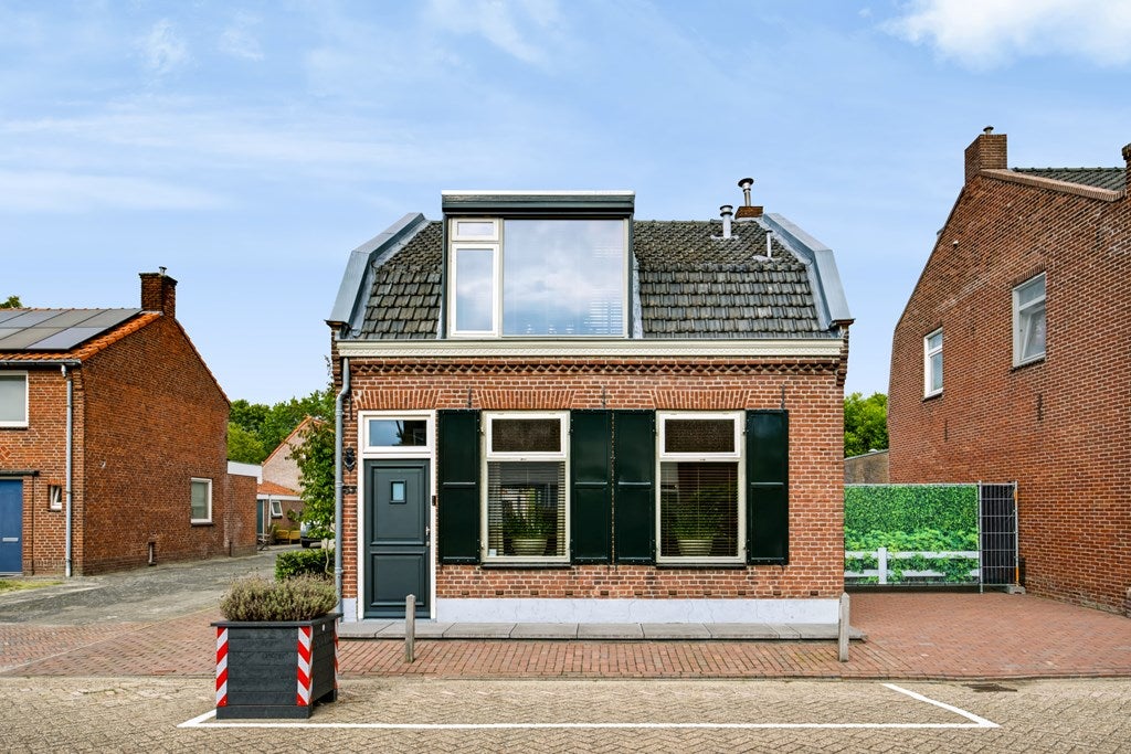 Huis Berkelseweg 37 in Udenhout