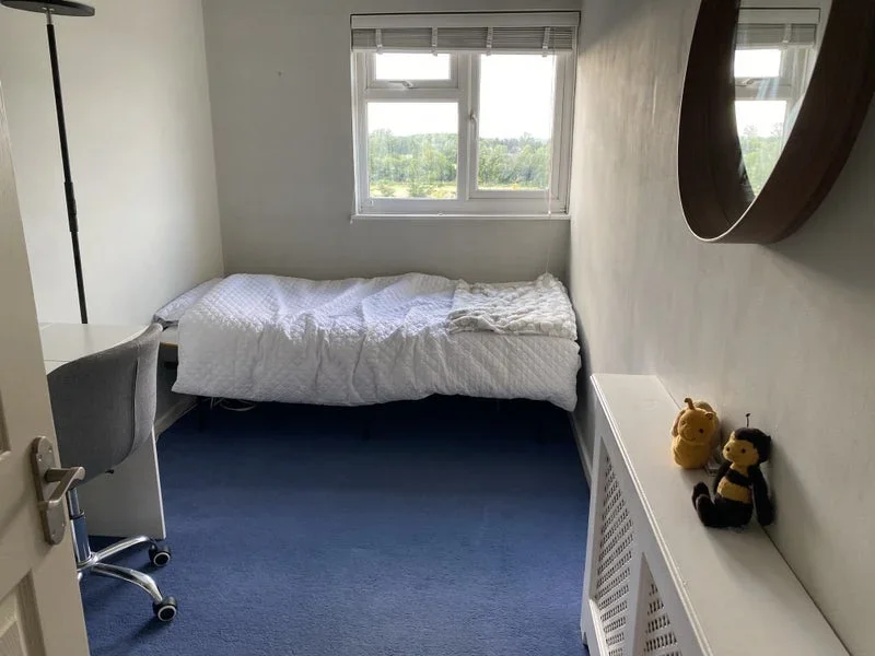 Room Crosby Court in Epping Forest