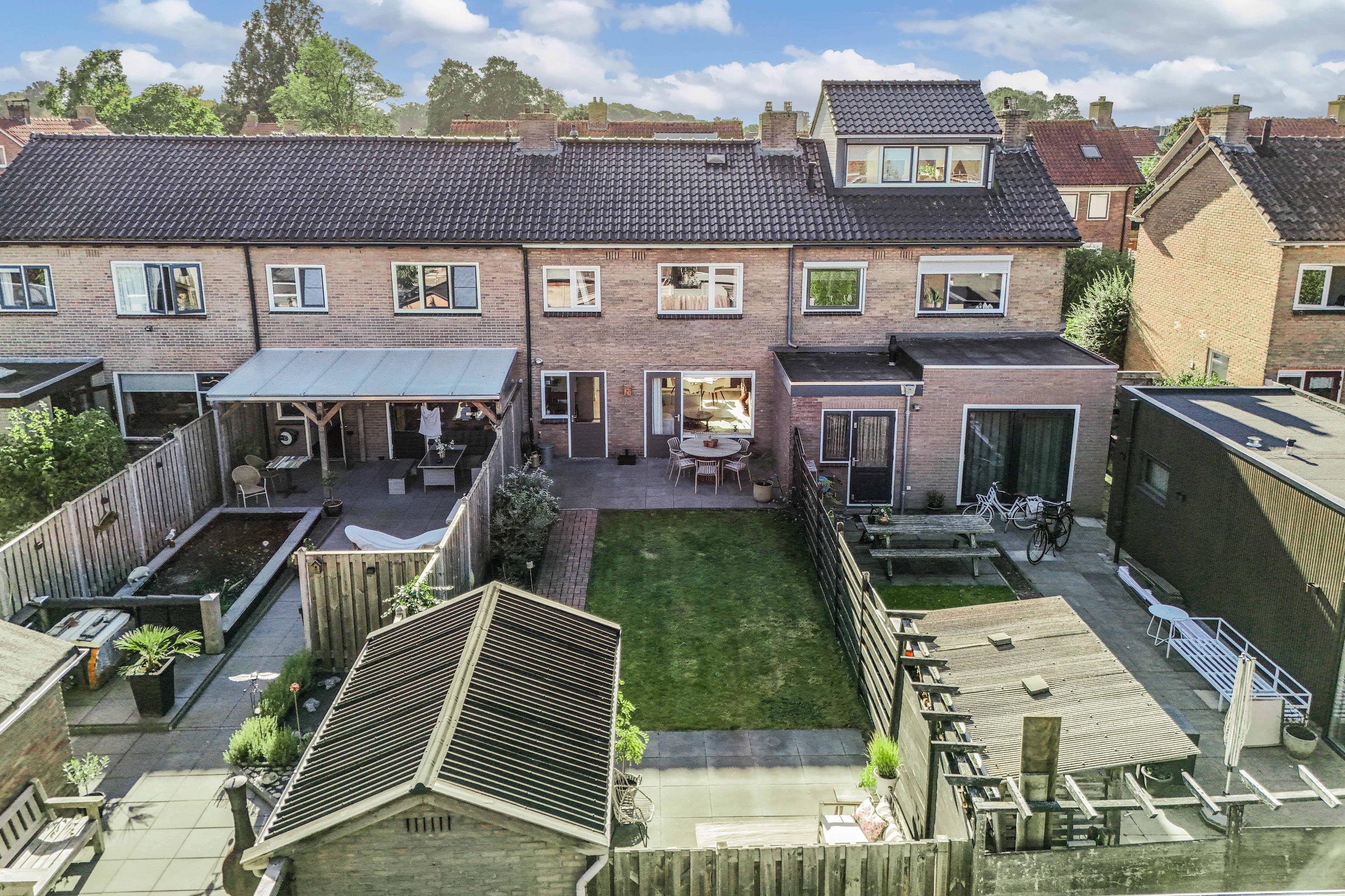 Tussenwoning te koop: Harmen Coops Fledderusstraat 10, Steenwijk