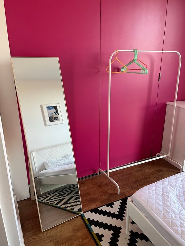 Room Lampwick Lane in Manchester