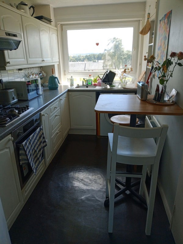 Room Lady Nairne Grove in City of Edinburgh