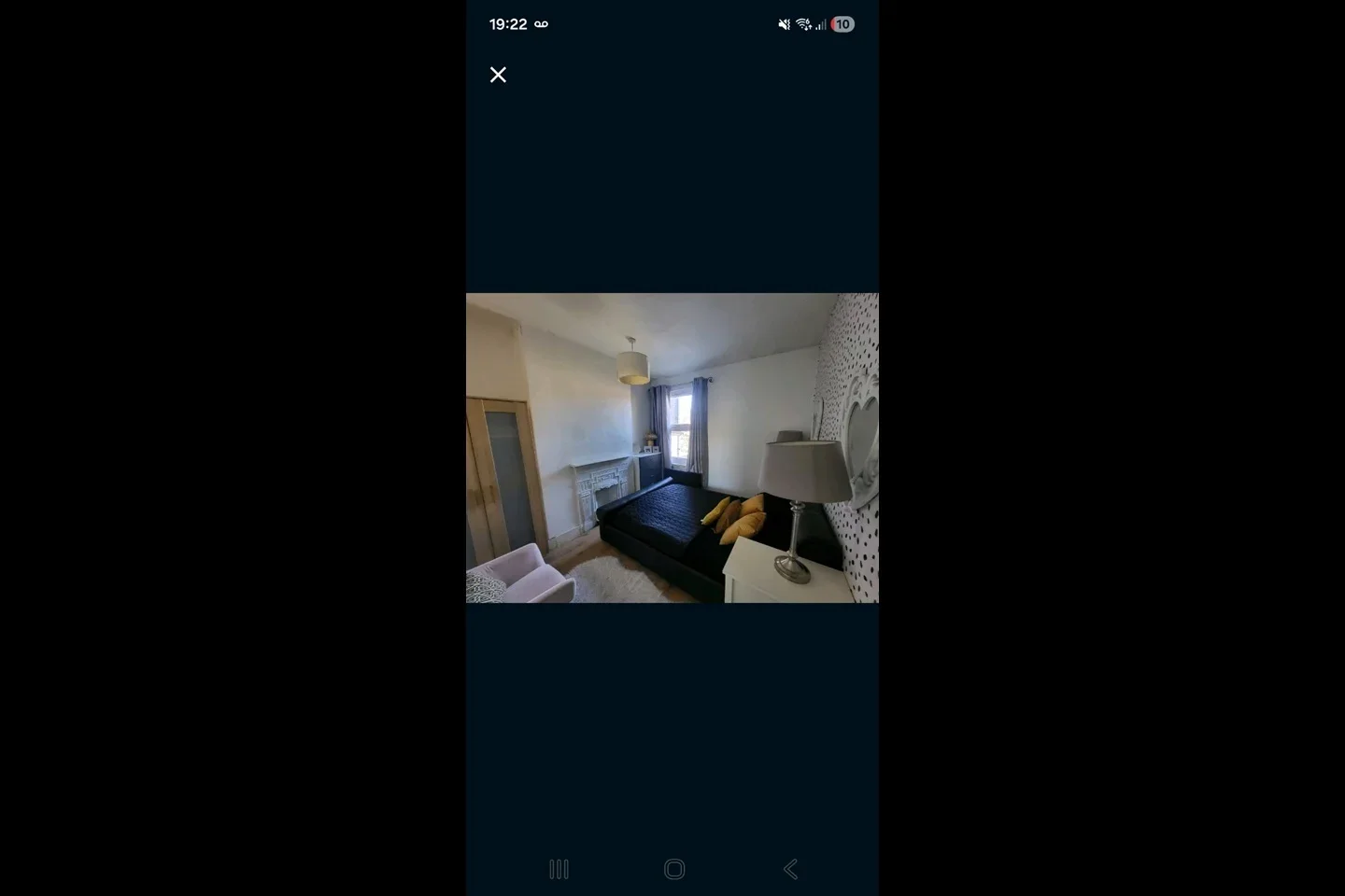 Room Empress Avenue in Greater London