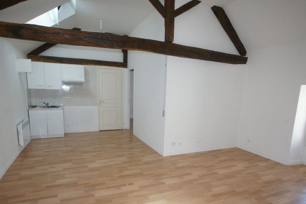 Appartement D 7 à Saint-Pierre-d'Exideuil
