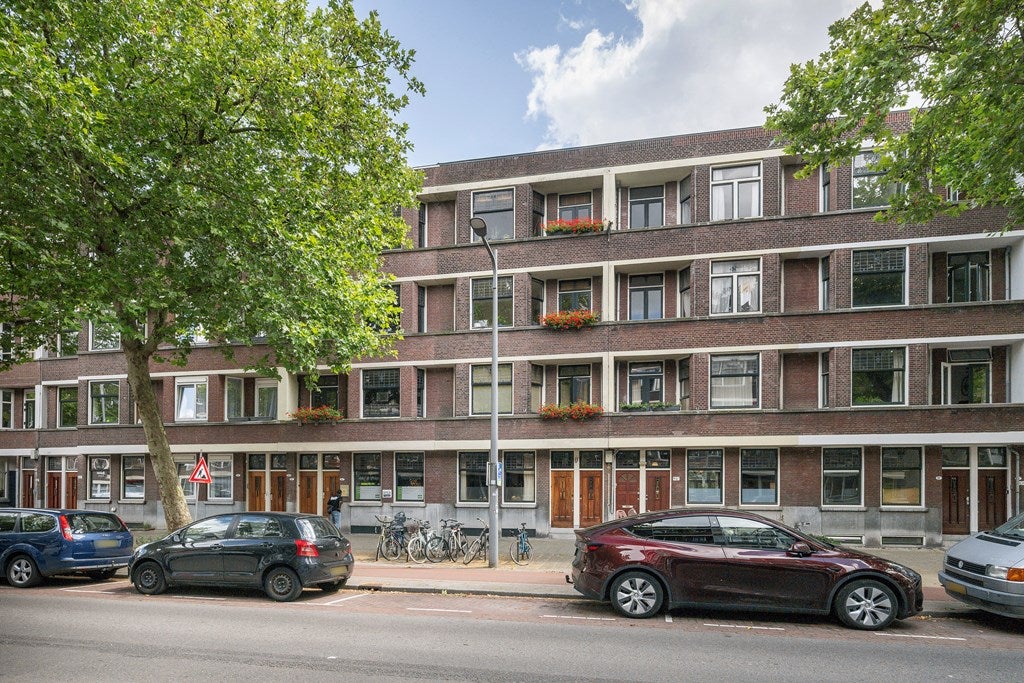 Appartement Mathenesserweg 94 B in Rotterdam