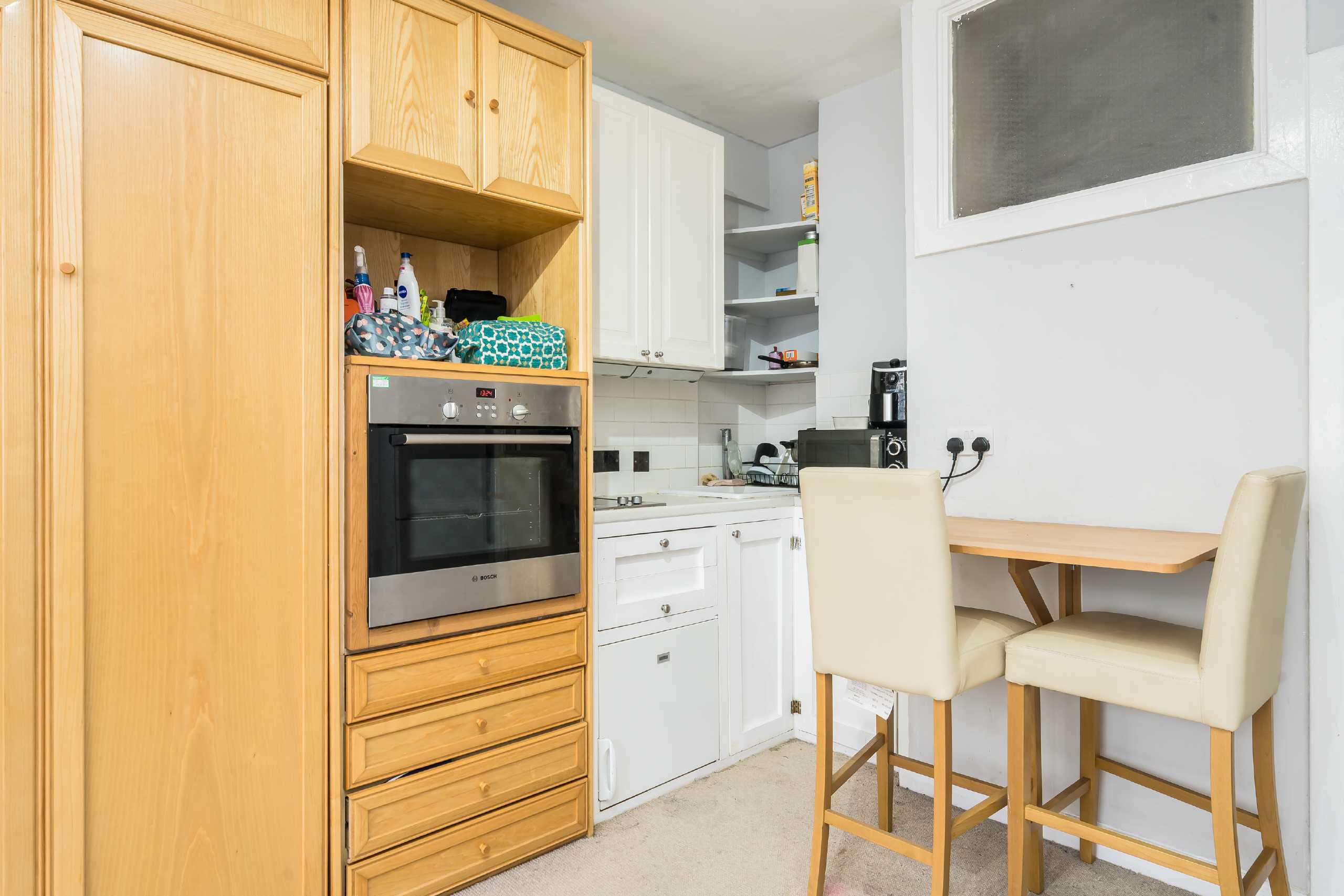Flat Woburn Place in Greater London