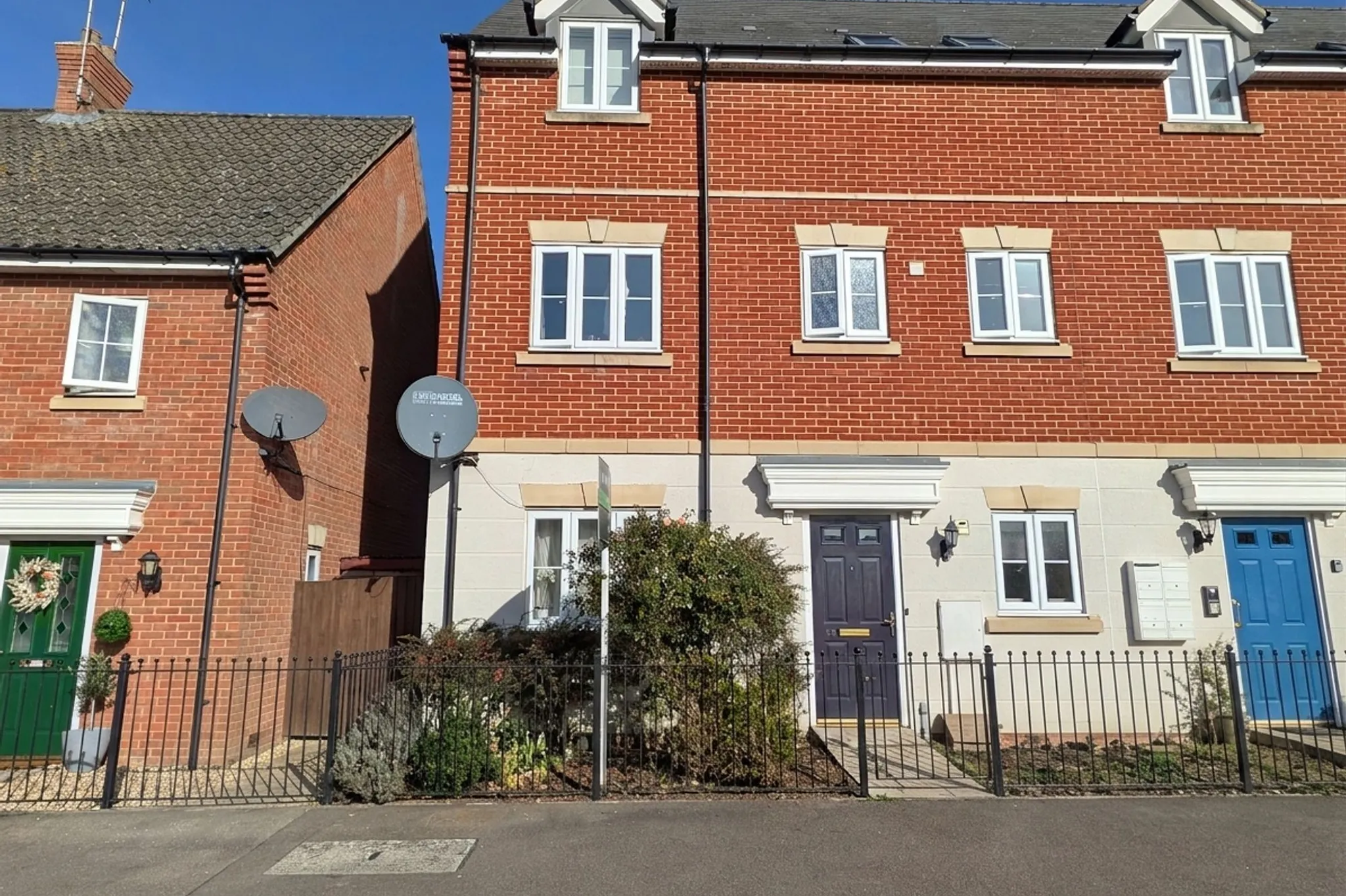 Flat Lancaster Avenue in Breckland District
