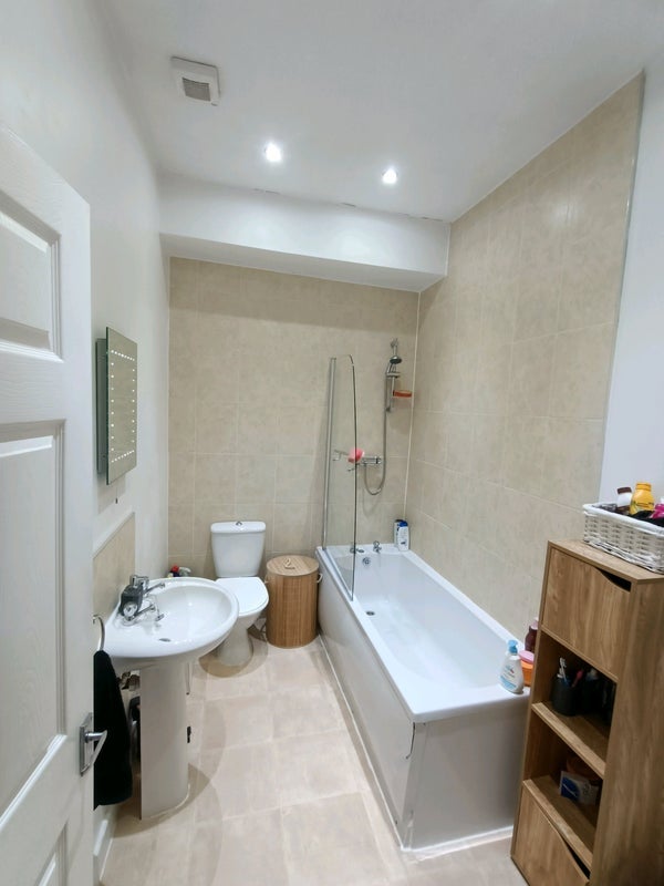 Room Accrington Road in Burnley